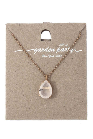 Teardrop shape pendant necklace