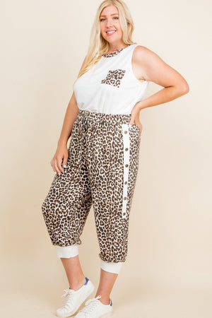 Plus Size Animal Print French Terry Cropped Jogger Pants