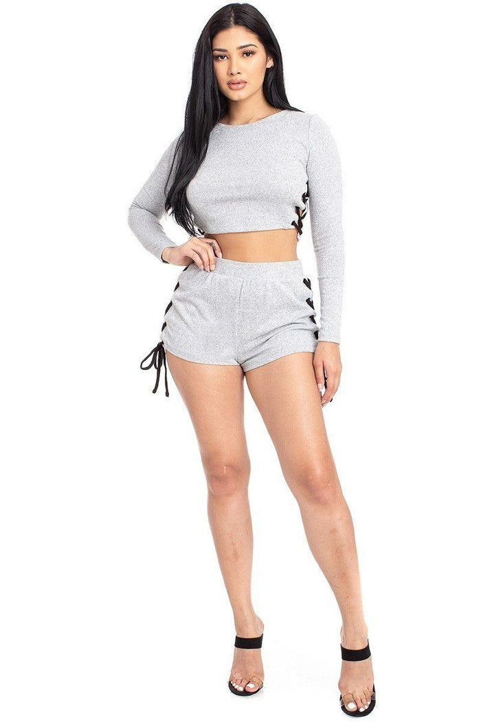 Color Contrast Lace Up Side Shorts Set